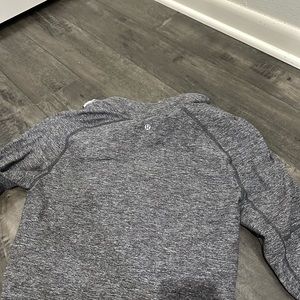Lululemon 3/4 zip long sleeve size Med